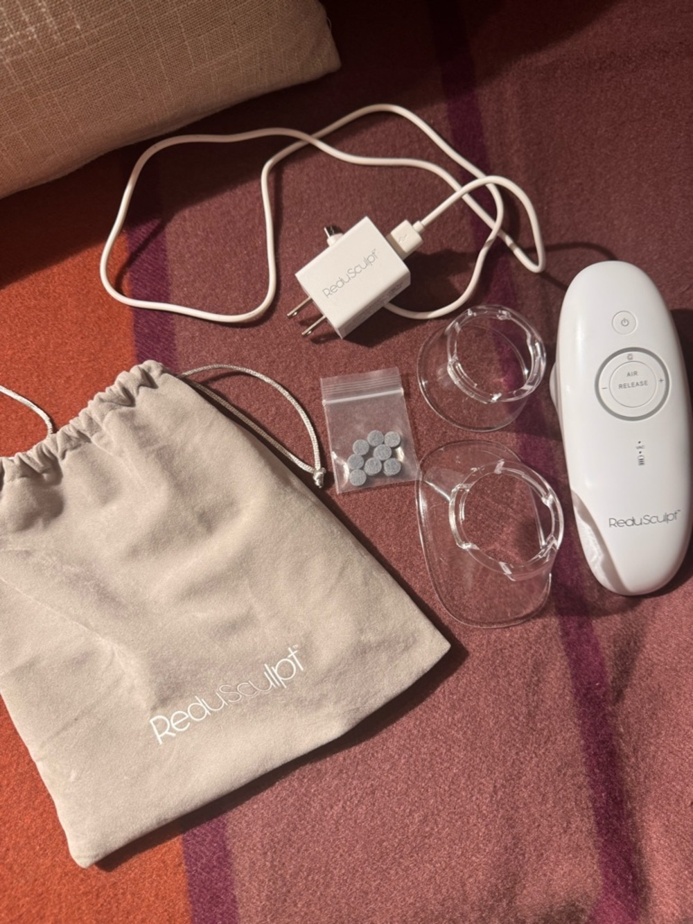 ReduSculpt White Handheld Body Massager with Cups & Charger